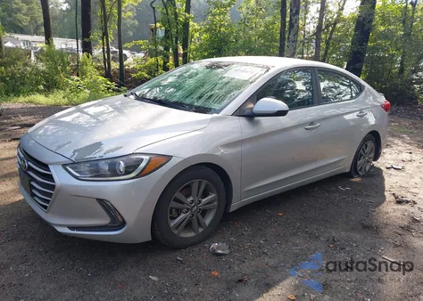 2017 Hyundai Elantra Se из США, поврежденный, VIN 5NPD84LF8HH068112